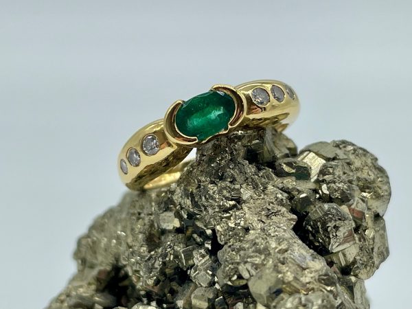bijou occasion bijouterie frot guilde or 750 jaune bague émeraude diamants