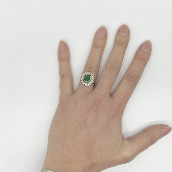 Bague bicolore émeraude et diamants – Image 5