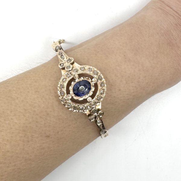 bijou occasion or rose 750 millièmes 18 carats bijouterie frot guilde bracelet jonc ancien diamants saphir synthétique