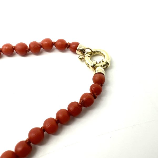 bijou occasion bijouterie frot guilde collier or jaune 750 18 carats corail