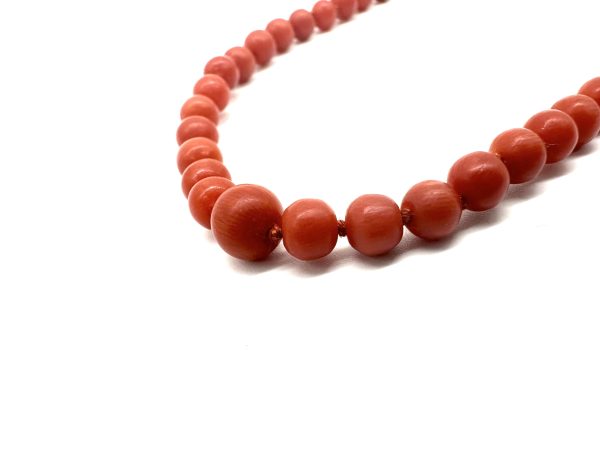 bijou occasion bijouterie frot guilde collier or jaune 750 18 carats corail
